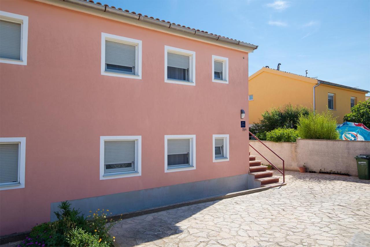 Apartmani Dujmovic Medulin Exterior photo